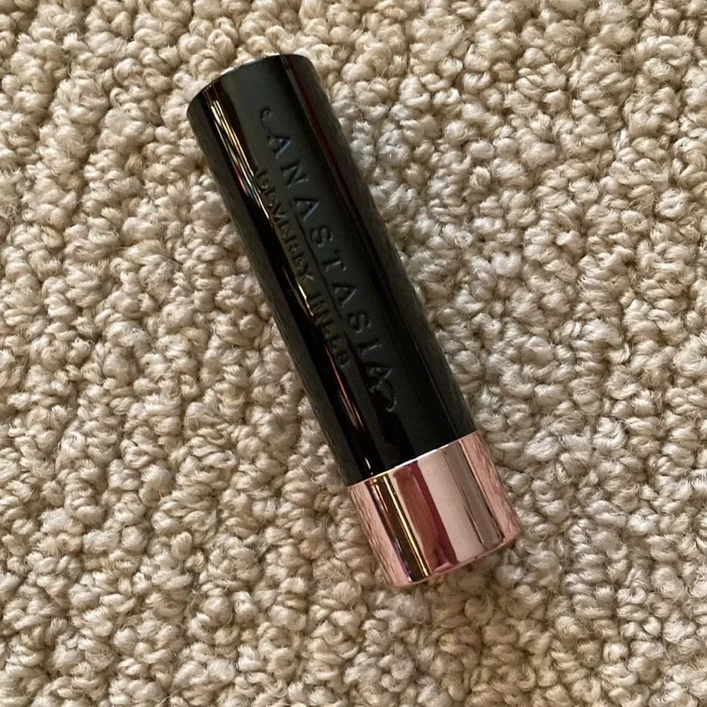 Anastasia Beverly Hills Matte Lipstick Ruby Red Full Size Discontinued Swatched